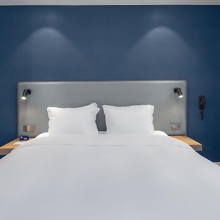 Holiday Inn Express Shanghai Chongming By Ihg Екстериор снимка